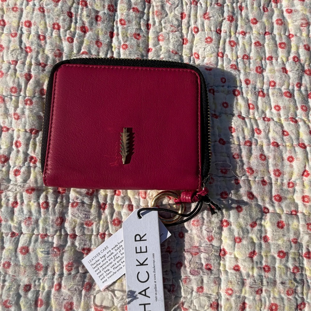 Thacker Ciara Compact Zip Around Leather Wallet Lipstick Pink TM1006-LP NWT